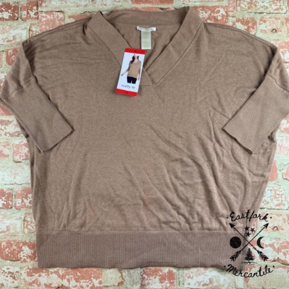 NWT Matty M Ladie's V-Neck Dolman Pullover Sweater - Picture 3 of 4